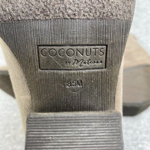 Coconuts by Matisse Booties Womens 8.5M Bamba Taupe Suede Ankle Boots Shoes - Picture 2 of 10